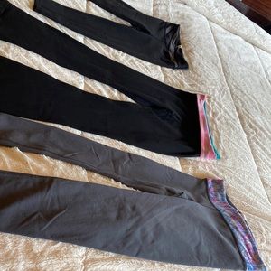 Ivivva Bundle Legging Set!